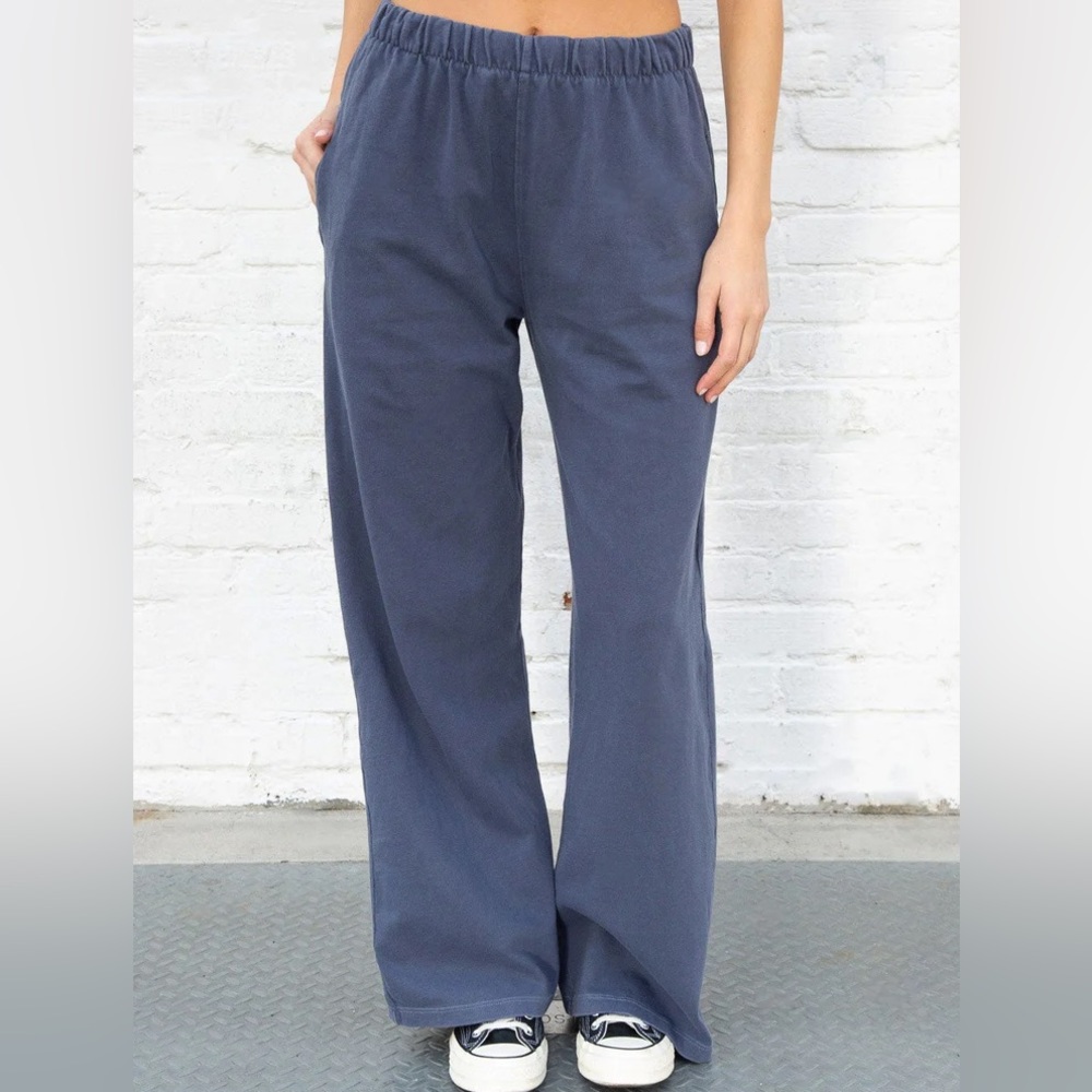 Brandy Melville Anastasia Sweatpants
